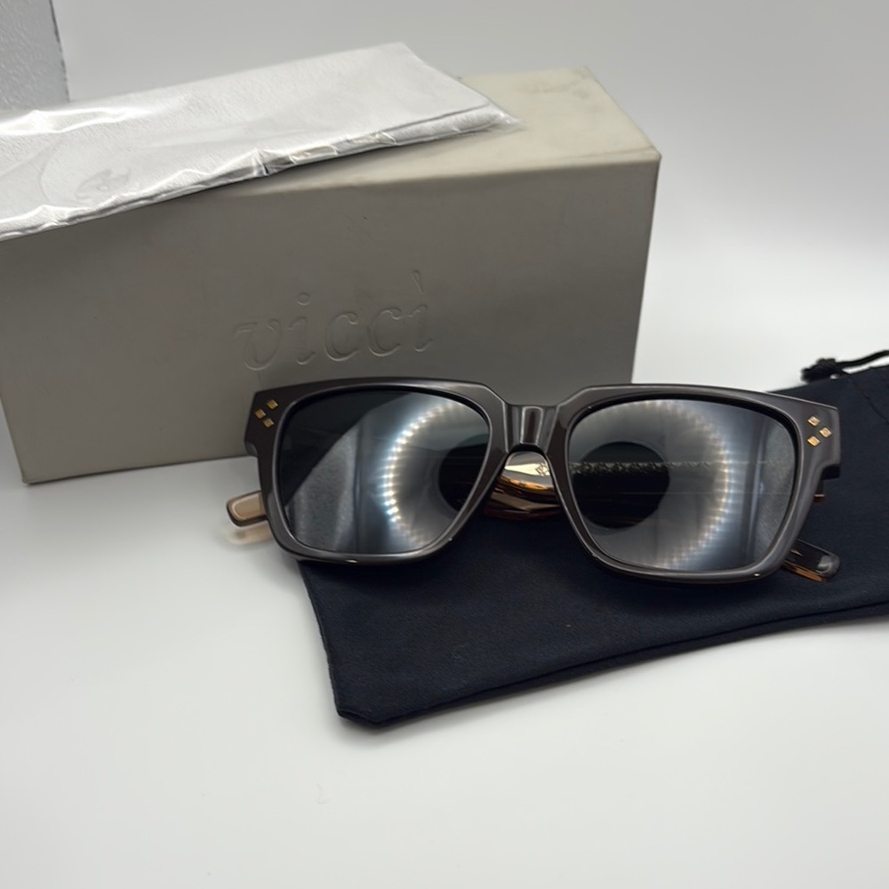Vicci Brown Square Sunglasses